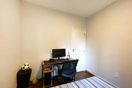 Apartamento à venda com 120m², 3 quartos e 2 vagasQuarto 2