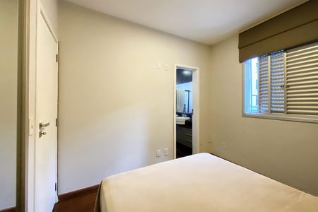 Apartamento à venda com 120m², 3 quartos e 2 vagasSuite