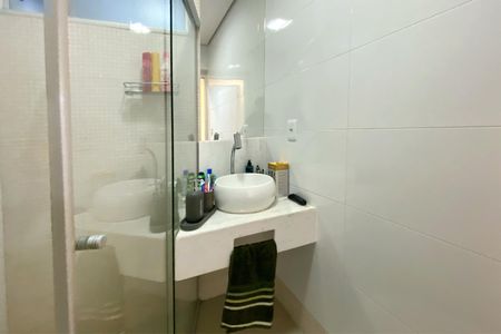 Apartamento à venda com 120m², 3 quartos e 2 vagasBanheiro