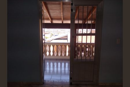 Casa à venda com 263m², 3 quartos e 3 vagasÁrea externa