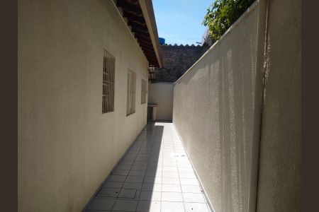 Casa à venda com 263m², 3 quartos e 3 vagasÁrea externa