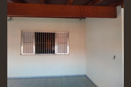 Casa à venda com 263m², 3 quartos e 3 vagasÁrea externa