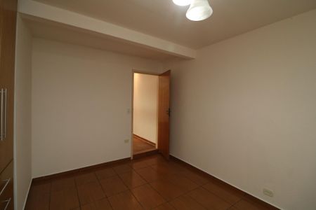 Quarto de casa à venda com 2 quartos, 125m² em Jardim Santa Teresinha, São Paulo