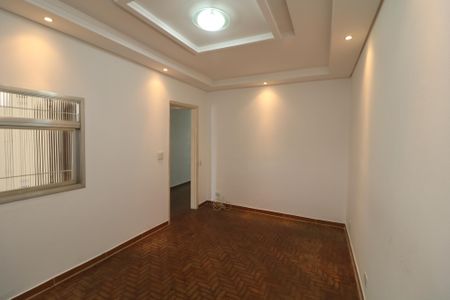 Sala de casa à venda com 2 quartos, 125m² em Jardim Santa Teresinha, São Paulo