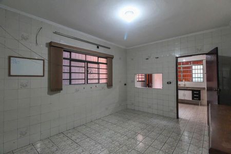 Casa para alugar com 4 quartos, 125m² em Vila Renato (zona Leste), São Paulo