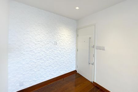 Entrada de apartamento à venda com 1 quarto, 42m² em Colégio Batista, Belo Horizonte