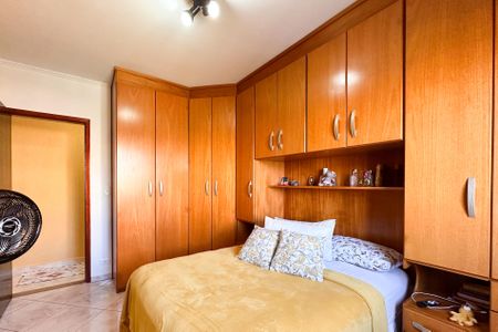 Apartamento à venda com 70m², 2 quartos e 1 vagaQuarto 2
