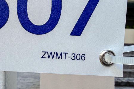 Apartamento à venda com 38m², 1 quarto e 1 vaga Apartamento à venda com 38m², 1 quarto e 1 vagaZWMT-306