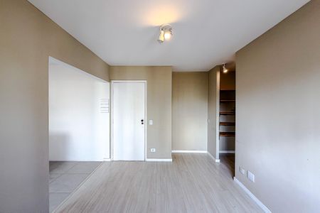 Apartamento à venda com 38m², 1 quarto e 1 vaga Apartamento à venda com 38m², 1 quarto e 1 vagaSala