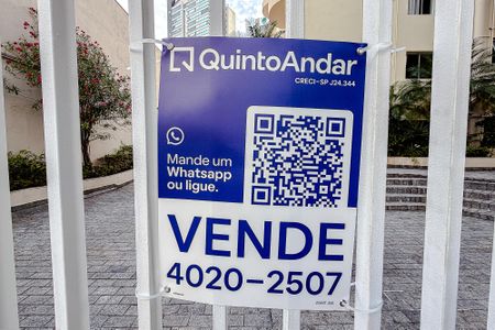 Apartamento à venda com 38m², 1 quarto e 1 vaga Apartamento à venda com 38m², 1 quarto e 1 vagaPlaquinha
