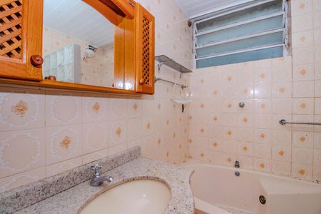 Apartamento à venda com 62m², 2 quartos e 1 vaga Apartamento à venda com 62m², 2 quartos e 1 vagaBanheiro
