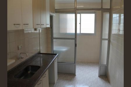 Apartamento à venda com 65m², 2 quartos e 1 vagaCOZINHA