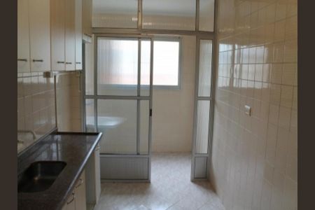 Apartamento à venda com 65m², 2 quartos e 1 vagaCOZINHA