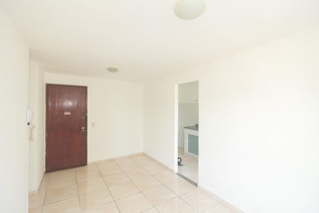 Sala de apartamento para alugar com 2 quartos, 70m² em Santa Cruz, Rio de Janeiro