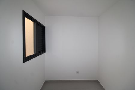 Quarto 1 de apartamento à venda com 2 quartos, 40m² em Vila Constança, São Paulo