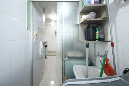 Apartamento à venda com 69m², 3 quartos e 1 vagaÁrea de Serviço