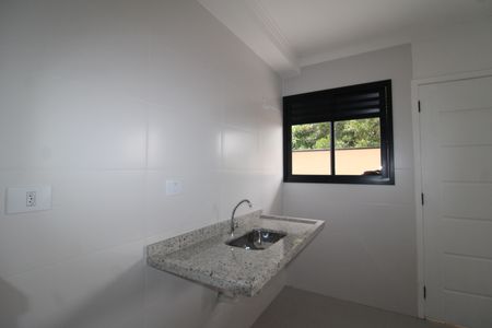 Sala / Cozinha de apartamento à venda com 2 quartos, 40m² em Vila Constança, São Paulo