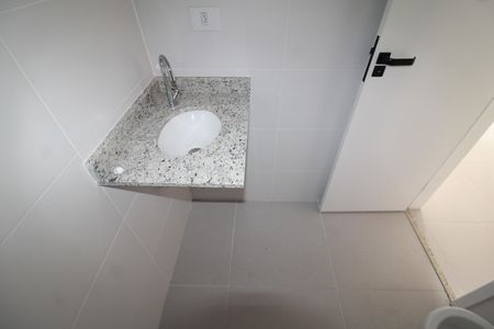 Apartamento à venda com 40m², 2 quartos e sem vagaBanheiro