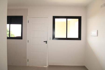 Apartamento à venda com 37m², 2 quartos e sem vagaSala / Cozinha