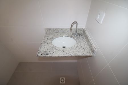 Apartamento à venda com 37m², 2 quartos e sem vagaBanheiro