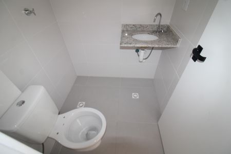 Apartamento à venda com 37m², 2 quartos e sem vagaBanheiro
