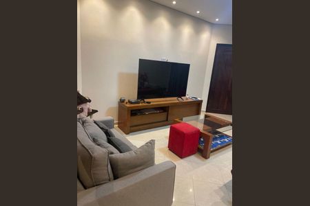 Casa à venda com 4 quartos, 192m² em Vila Camilópolis, Santo André