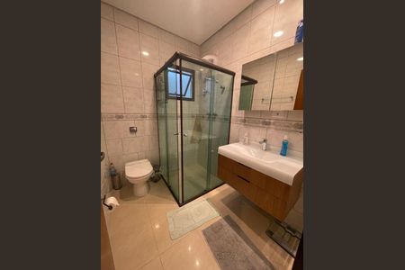 Casa à venda com 4 quartos, 192m² em Vila Camilópolis, Santo André