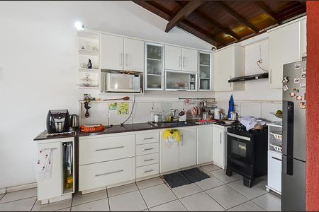 Apartamento à venda com 102m², 4 quartos e 1 vagaCozinha