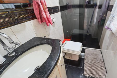 Apartamento à venda com 102m², 4 quartos e 1 vagaBanheiro Social