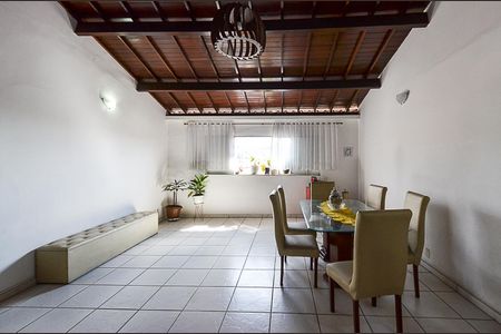 Apartamento à venda com 102m², 4 quartos e 1 vagaSala de Jantar