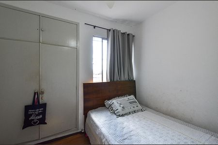 Apartamento à venda com 102m², 4 quartos e 1 vagaQuarto 1