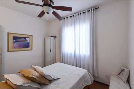 Apartamento à venda com 102m², 4 quartos e 1 vagaQuarto 3