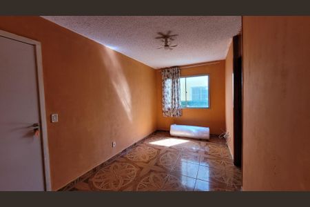 Sala de apartamento para alugar com 2 quartos, 42m² em Vila Virginia, Itaquaquecetuba