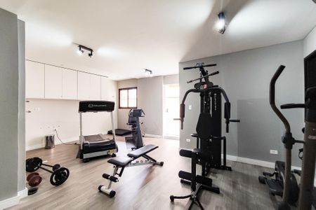 Apartamento à venda com 60m², 2 quartos e 1 vaga Apartamento à venda com 60m², 2 quartos e 1 vagaAcademia