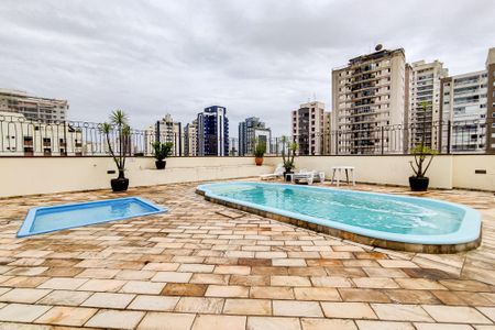 Apartamento à venda com 60m², 2 quartos e 1 vaga Apartamento à venda com 60m², 2 quartos e 1 vagaPiscina
