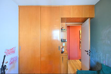 Apartamento à venda com 60m², 2 quartos e 1 vagaQuarto 2