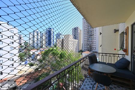 Apartamento à venda com 60m², 2 quartos e 1 vagaVaranda