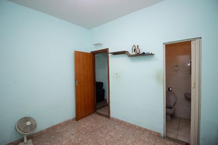 Casa à venda com 152m², 3 quartos e 4 vagasQuarto Suíte