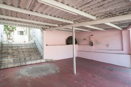 Casa à venda com 198m², 2 quartos e 2 vagasGaragem