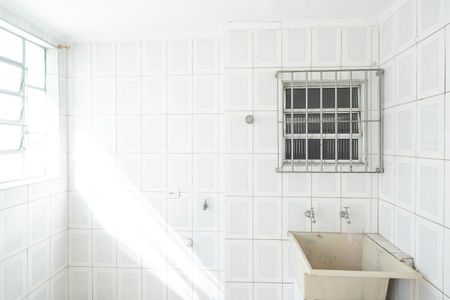 Casa à venda com 198m², 2 quartos e 2 vagasÁrea de serviço