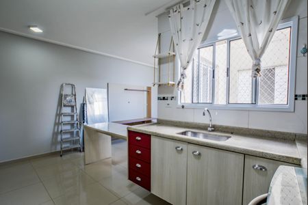 Apartamento para alugar com 100m², 2 quartos e 1 vagaCozinha