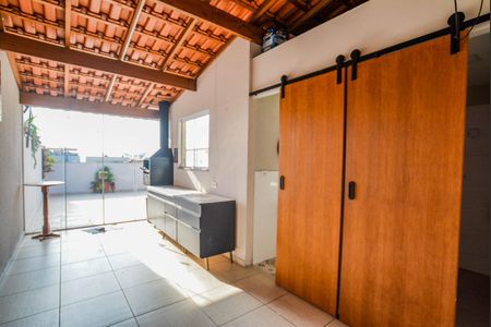 Apartamento para alugar com 100m², 2 quartos e 1 vagaÁrea gourmet