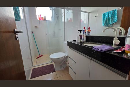 Banheiro da Suíte  de apartamento à venda com 2 quartos, 66m² em Nossa Senhora de Lourdes, Lagoa Santa