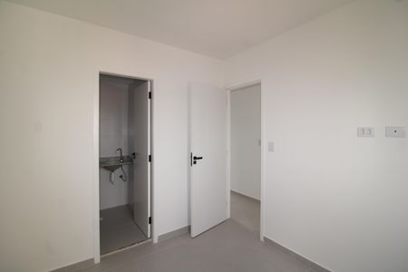 Quarto 1 de apartamento à venda com 2 quartos, 42m² em Vila Constança, São Paulo