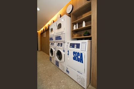 Studio à venda com 25m², 1 quarto e sem vaga Studio à venda com 25m², 1 quarto e sem vagaÁrea Comum - Lavanderia