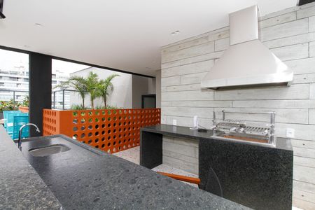 Studio à venda com 25m², 1 quarto e sem vaga Studio à venda com 25m², 1 quarto e sem vagaÁrea Comum - Churrasqueira
