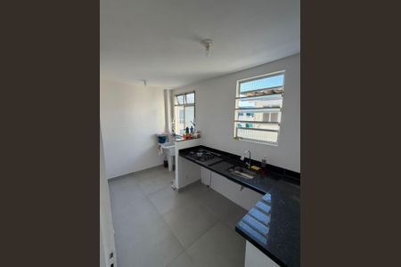 Apartamento à venda com 55m², 2 quartos e 1 vaga Apartamento à venda com 55m², 2 quartos e 1 vagaCozinha