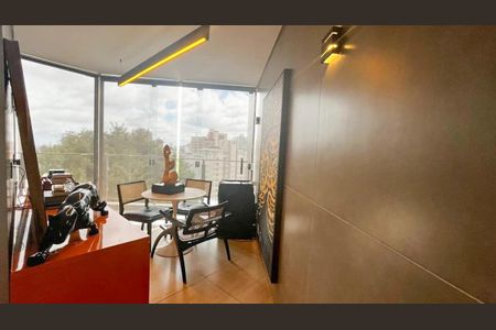 Apartamento à venda com 3 quartos, 156m² em Sion, Belo Horizonte
