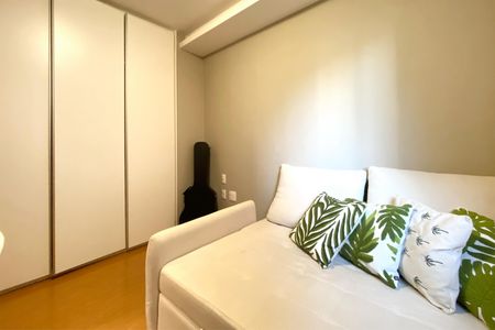 Apartamento à venda com 65m², 2 quartos e 2 vagasQuarto 2
