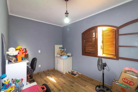 Casa à venda com 140m², 3 quartos e 2 vagas